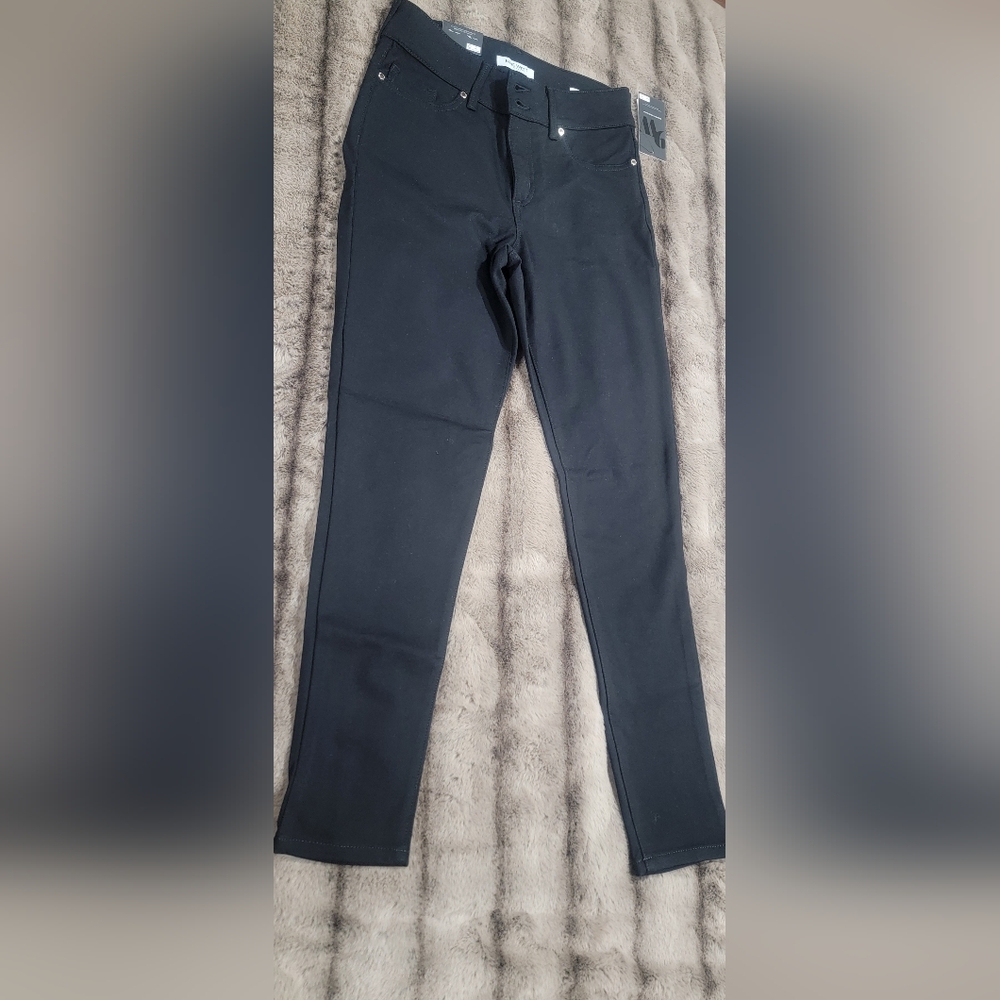 Nine West Women's Skinny Jeans - Black